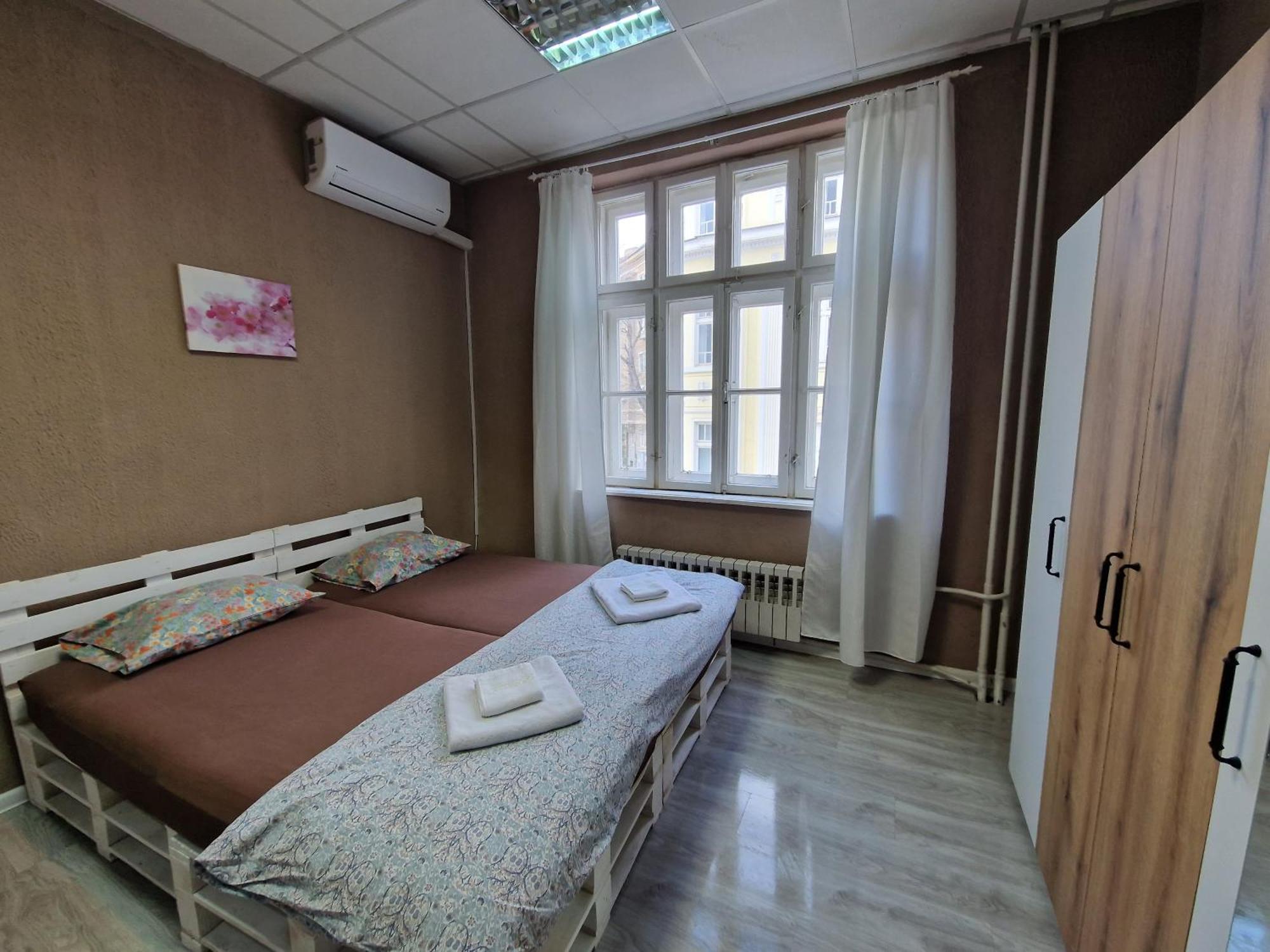 Lambo'S Corner Varna - Guest Rooms ภายนอก รูปภาพ