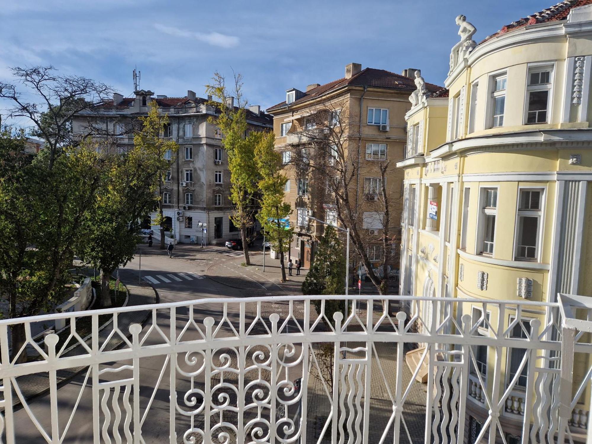 Lambo'S Corner Varna - Guest Rooms ภายนอก รูปภาพ