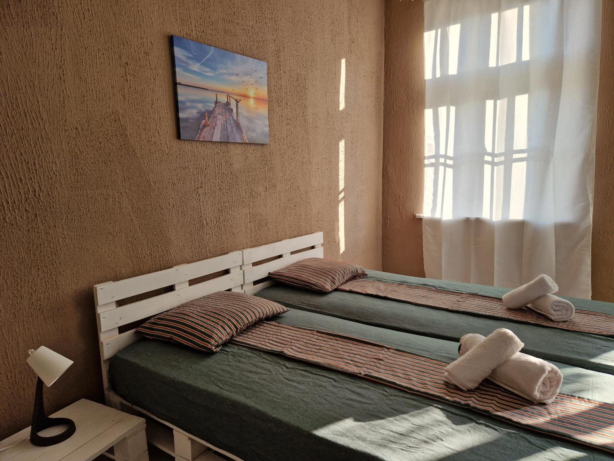 Lambo'S Corner Varna - Guest Rooms ภายนอก รูปภาพ