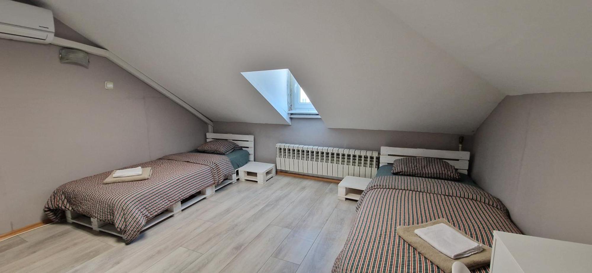Lambo'S Corner Varna - Guest Rooms ภายนอก รูปภาพ
