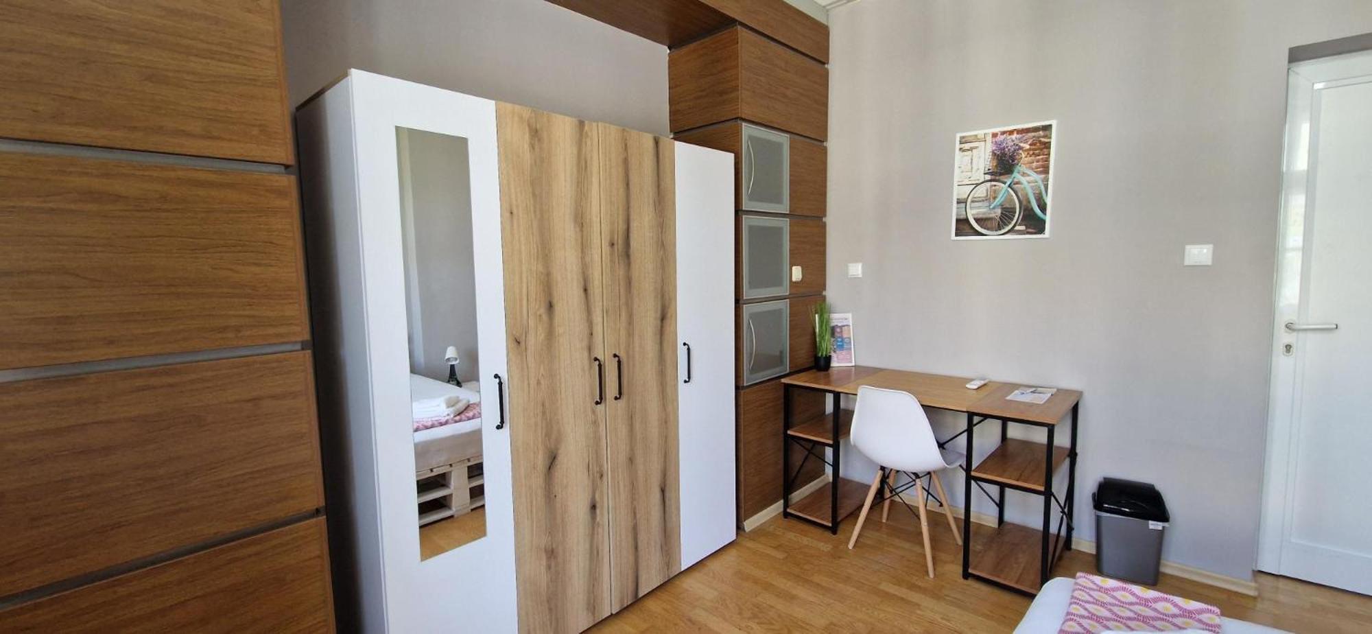 Lambo'S Corner Varna - Guest Rooms ภายนอก รูปภาพ